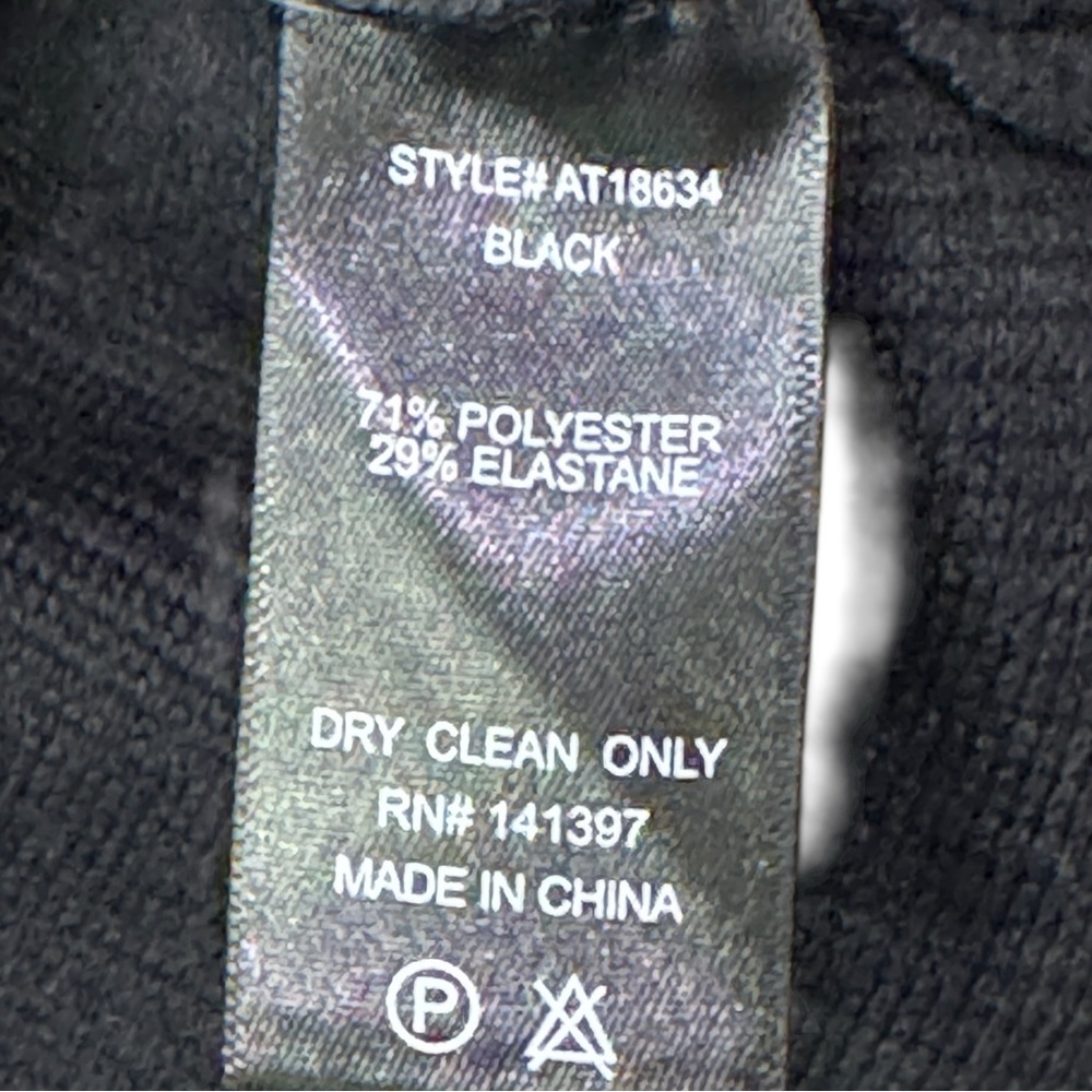 ASTR The Label Scallop Trim Ribbed Knit Top - Picture 7 of 8